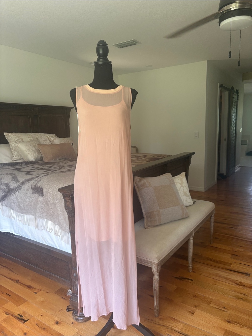 LACAUSA Soft Blush Sleeveless Maxi Dress